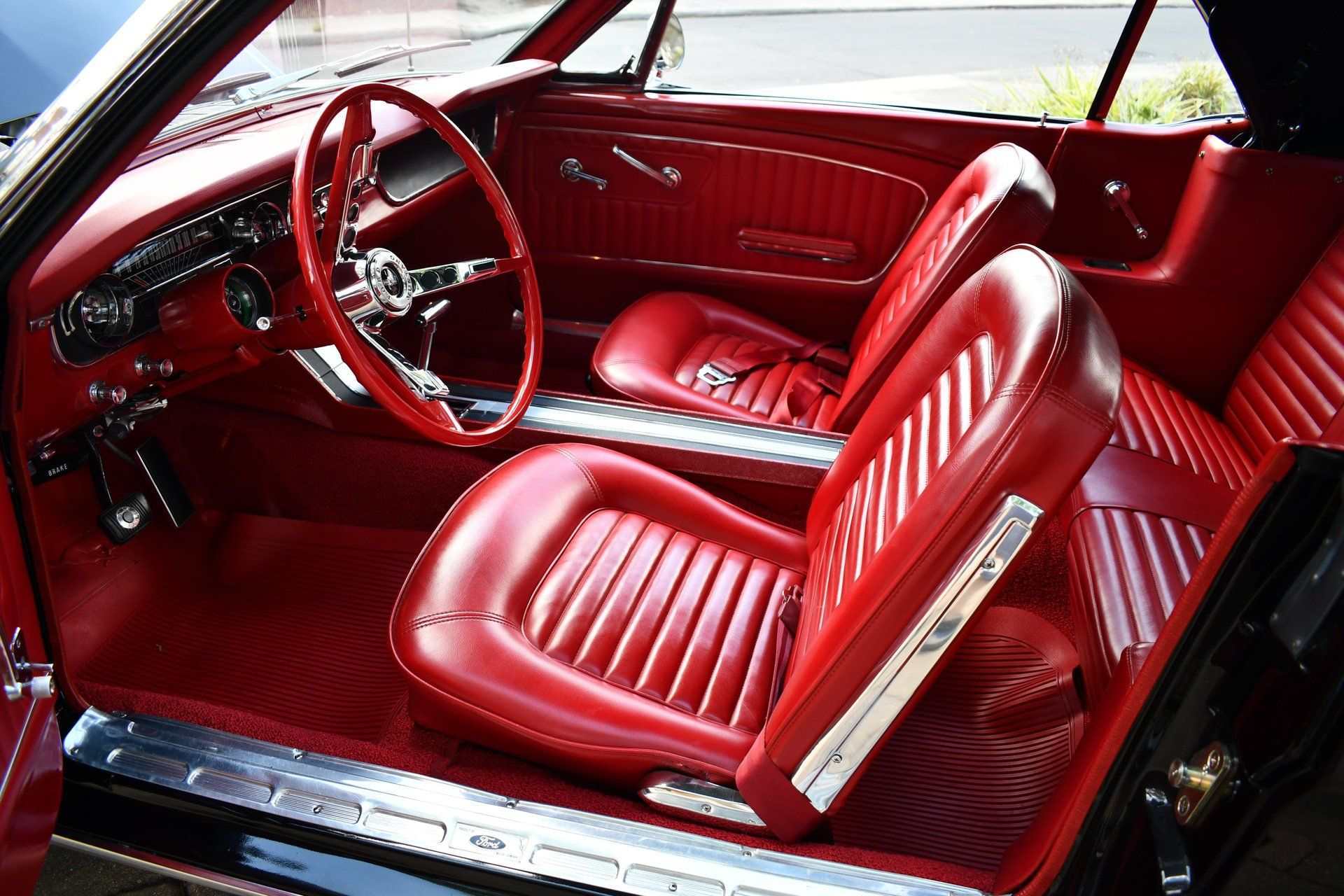 Car Image 10