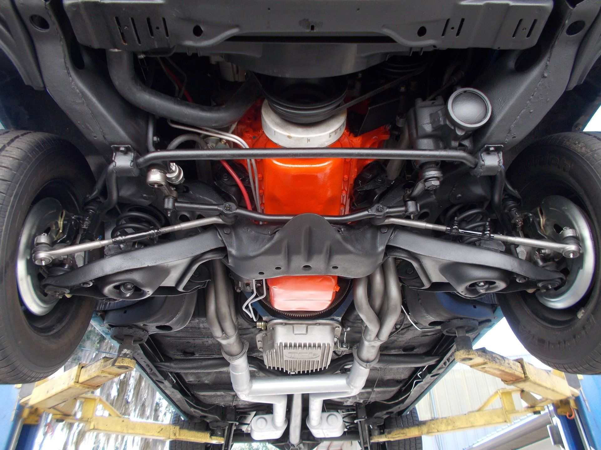 Car Image 16